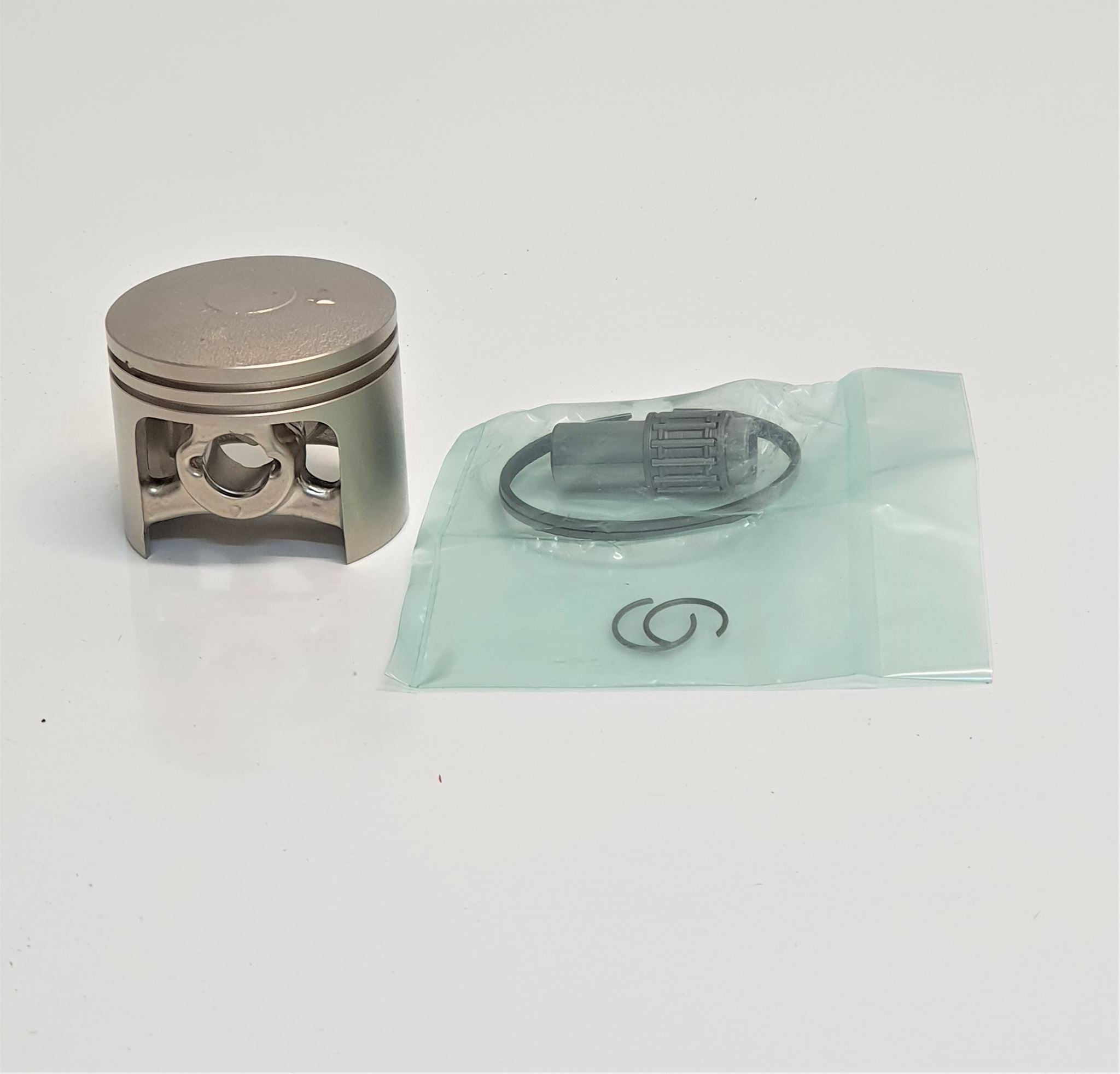 Piston Assy - Shindaiwa 757 (replaces 72330-98010)