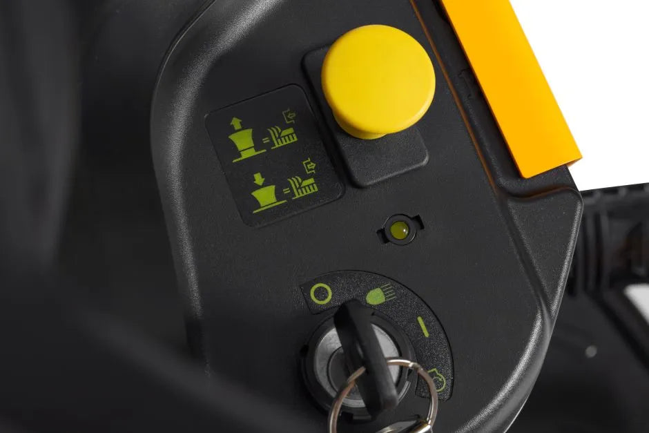 Stiga Estate 384H, 16HP Engine, 33" Deck, Hydro Transmission, Catching Mower