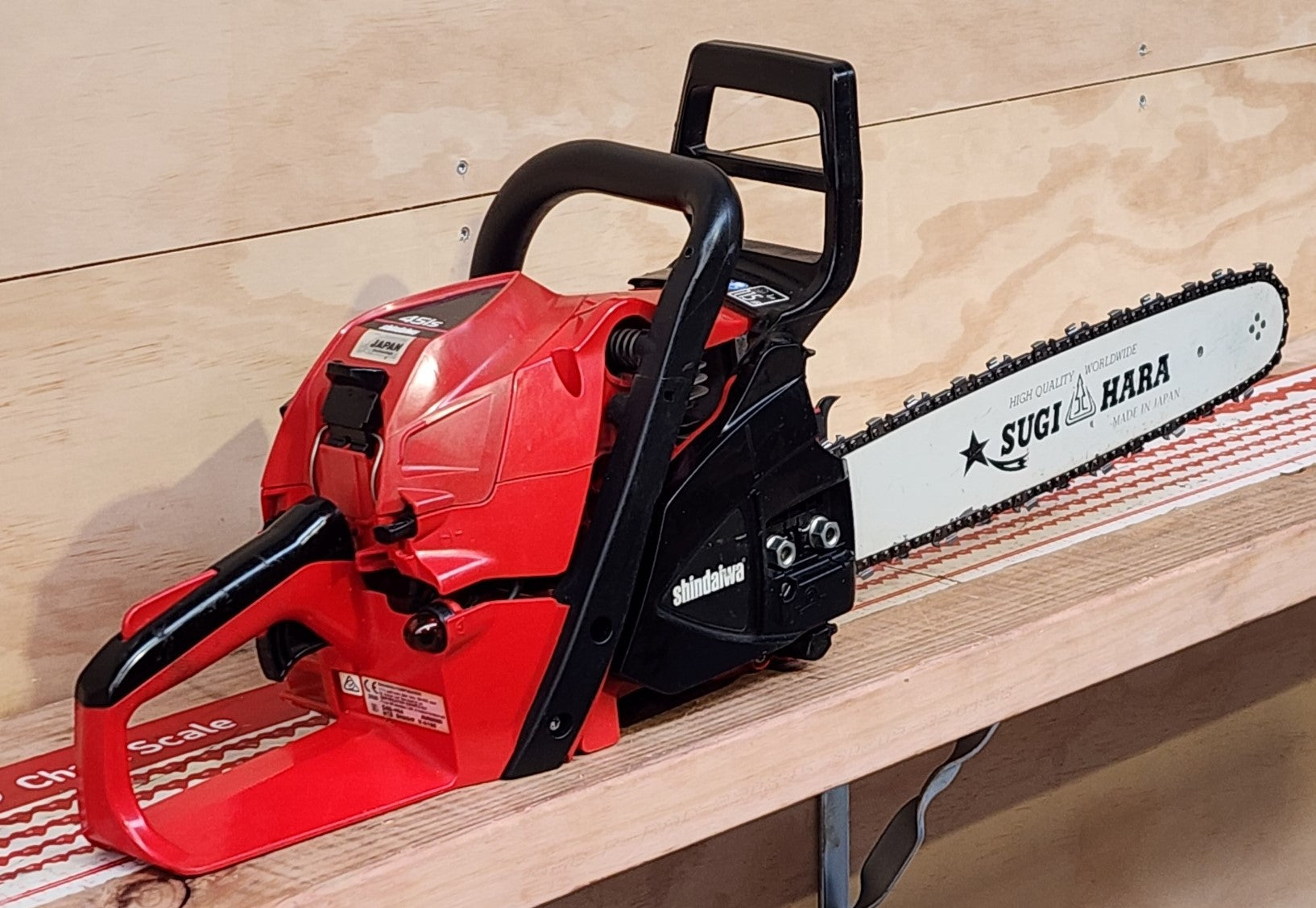 Second Hand Shindaiwa 451S Chainsaw, 16" Bar & Chain