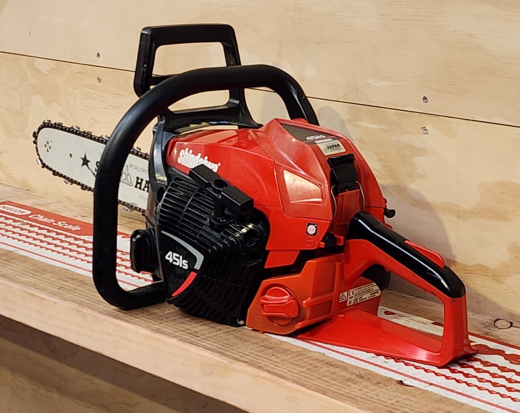 Second Hand Shindaiwa 451S Chainsaw, 16" Bar & Chain